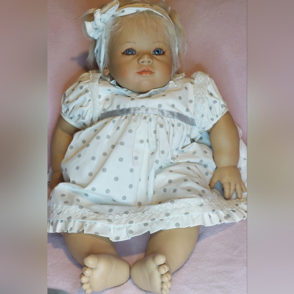 ANNETTE HIMSTEDT 22" VINYL BAREFOOT BABIES DOLL ANNCHEN / 1990